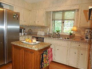5th image of 8 Emory Dr