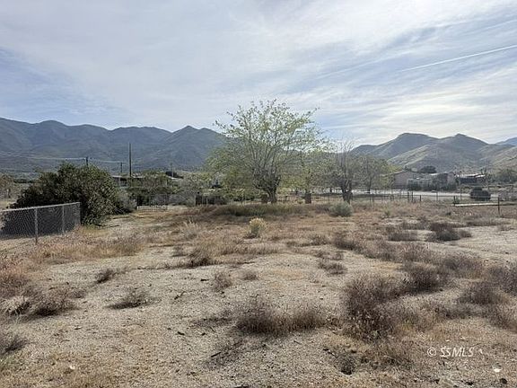 3rd image of 8605 Paintbrush Ct