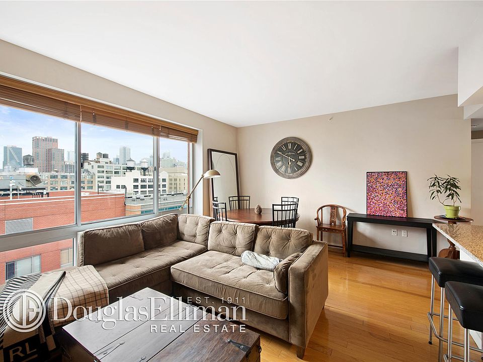 1st image of 555 W 23rd St