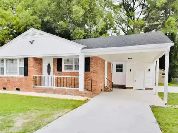 1002 W Arlington Blvd, Greenville, NC 27834
