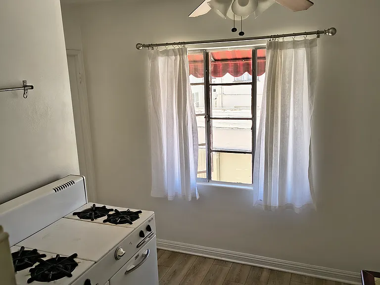 22 Saint Joseph Ave #2 — Photo 6