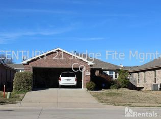 3305 Friendsway Ct, Fort Worth, TX 76137