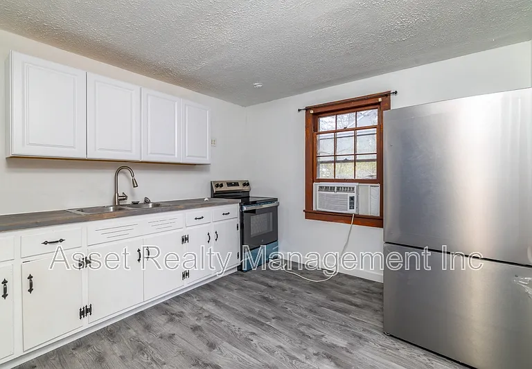 5501 Lake Shore Dr #2 — Photo 13