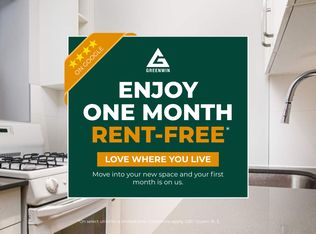 2367 Queen St E #14, Toronto, ON M4E1H2