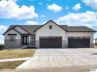 21327 Grover St, Elkhorn, NE 68022