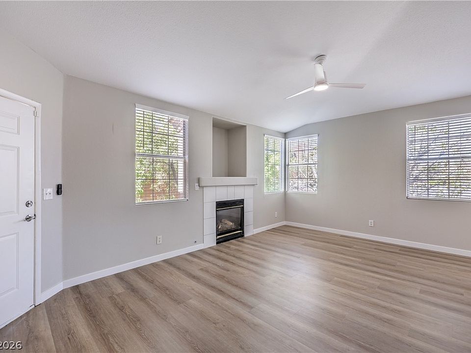 1st image of 1509 Blackcombe St Unit 204