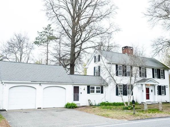 167 Elm St, Hanover, MA 02339