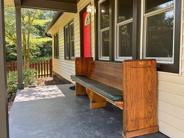 125 Raleigh Ave — Photo 3