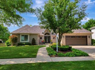 3836 Celeste Ln, Naperville, IL 60564