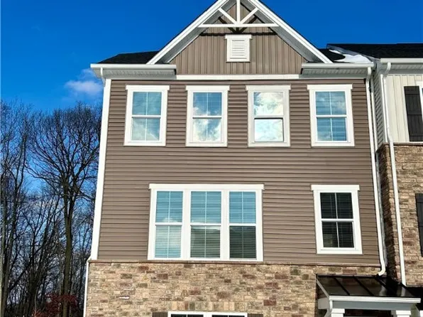 332 Caledonia Pl, Cranberry Township, PA 16066