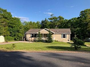 43 Shepard Ln, Wells, ME 04090