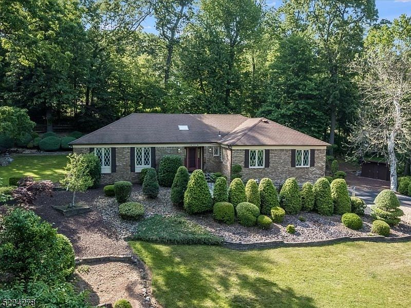 17 Ford Ln, Roseland, NJ 07068 Zillow