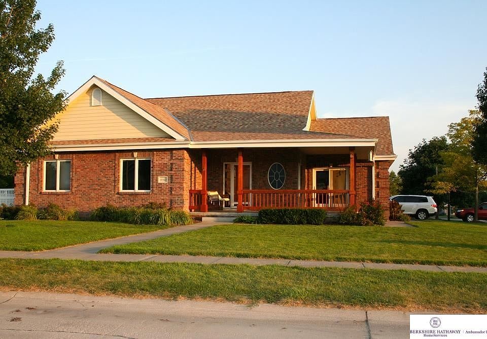 1st image of 20917 Schofield Cir