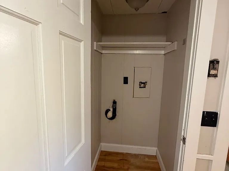 54 Walnut St — Photo 5