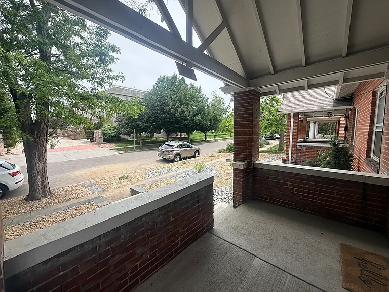 387 N Emerson St — Photo 21