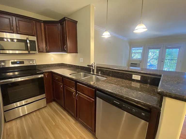 506 Canyon Dr #52 — Photo 7
