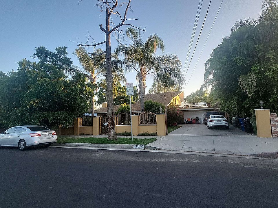 2nd image of 9265 Cayuga Ave
