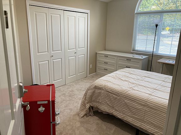 4th image of 15127 Simonds Rd NE #7