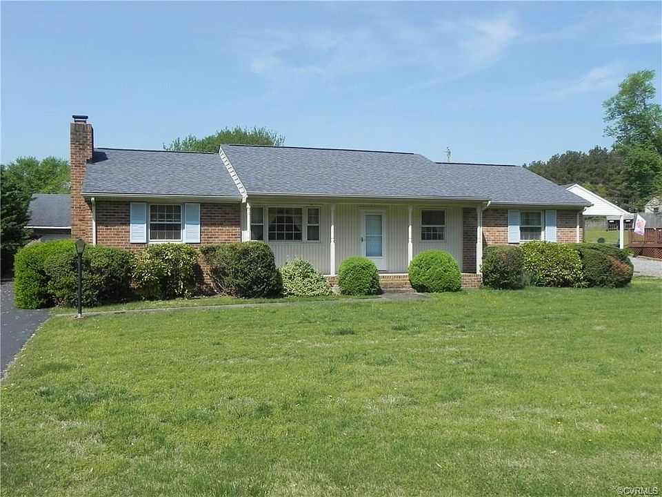 1st image of 7415 Lexington Dr