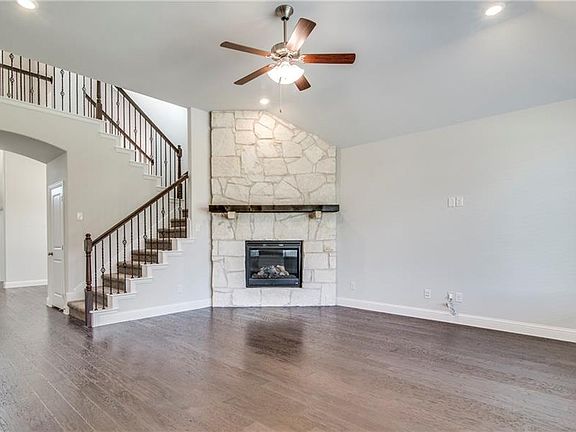 3rd image of 3506 Concord Dr