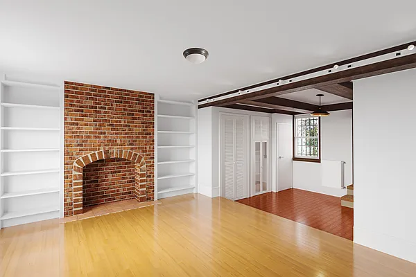 Sold by Bohemia Realty Group | media 6