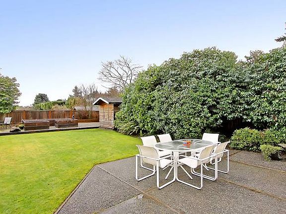 Back Yard/Patio