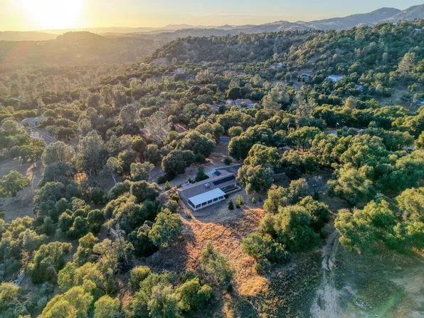 46946 Morning Sky Trl, Coarsegold, CA 93614