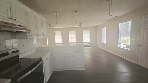 1513 Fort Ave, Muscle Shoals, AL 35661 HotPads