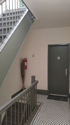 Rented by Sterling Holdings | media 42