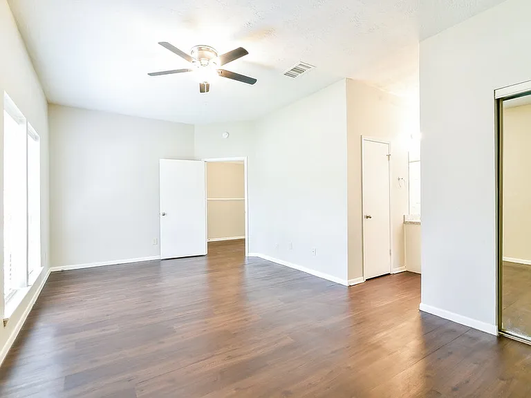 15022 Mulberry Meadows Dr — Photo 11