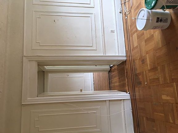 3rd image of 354 E 21st St APT 3H
