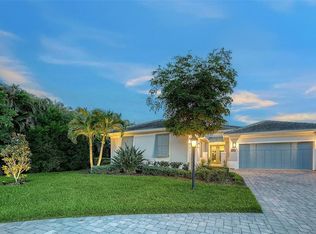 7700 Sandhill Lake Dr, Sarasota, FL 34241