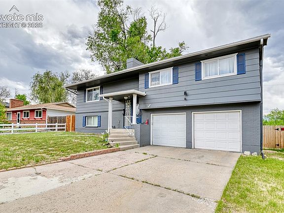 3rd image of 934 Potter Dr