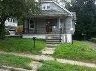 72 Woodbine St, Waterbury, CT 06705