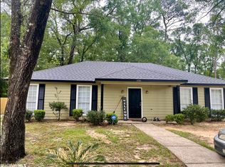 1782 Woolrich Dr W, Mobile, AL 36618