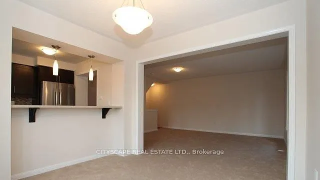 1055 Haxton Hts — Photo 5