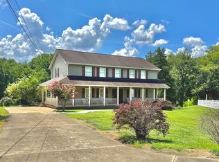 39 Merritts Creek Rd, Huntington, WV 25702