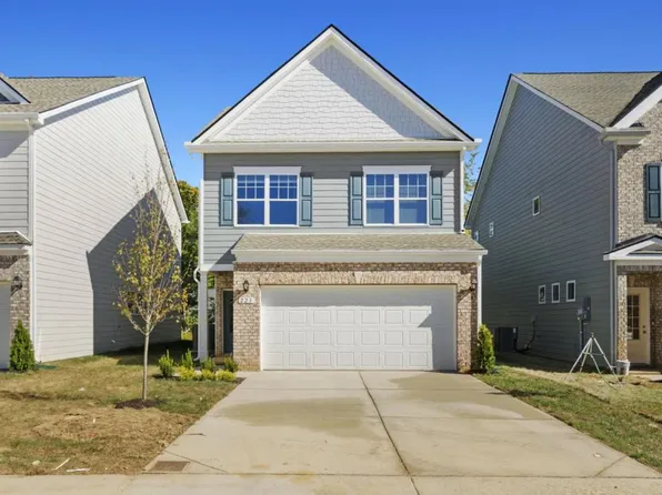 223 Emmett Dr, White House, TN