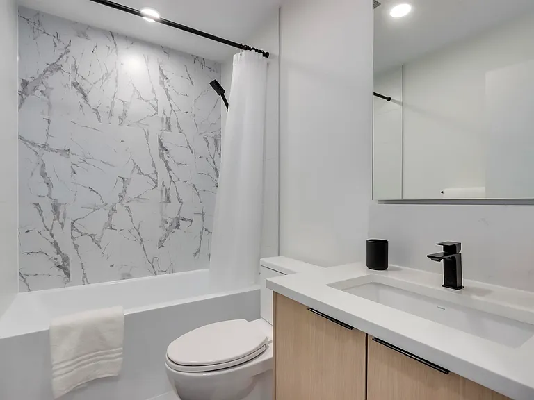 422 E 3rd St #41 — Photo 12