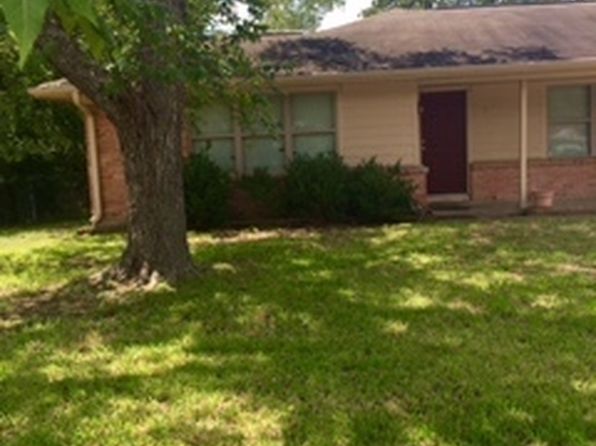 2608 Wayside Dr
