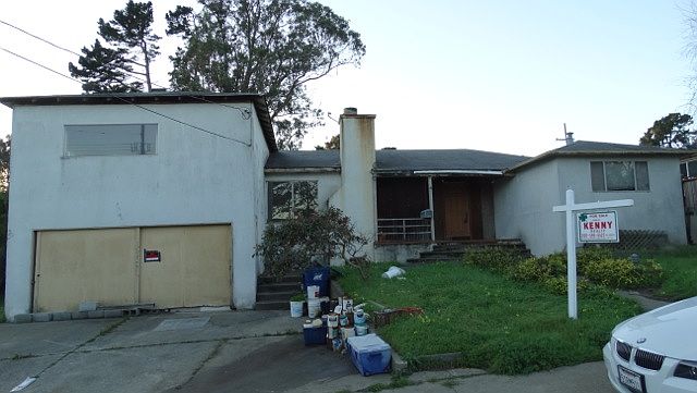 1st image of 663 Larchmont Dr