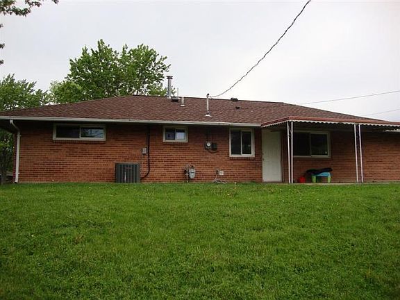 4th image of 5490 Barnard Dr