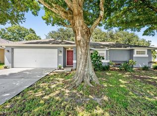 200 Oak Lake Rd, Melbourne, FL 32901