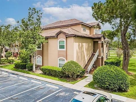 1st image of 13953 Fairway Island Dr APT 618