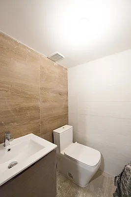 Rented by Brooklyn Group | media 49