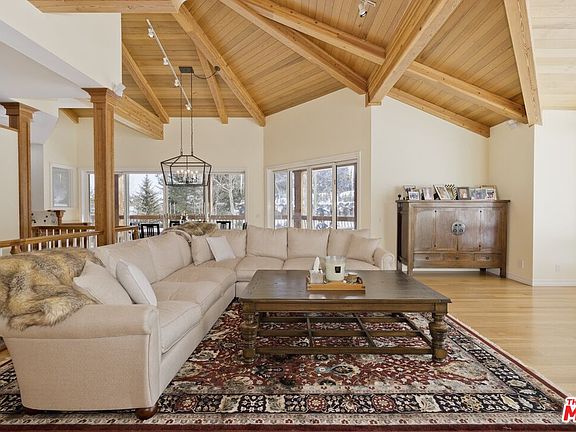 4th image of 370 Ranch Rd