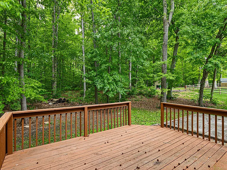 240 Timber Knoll Dr — Photo 30