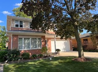 405 N Redfield Ct, Park Ridge, IL 60068