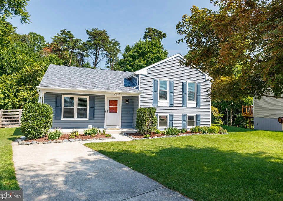 1st image of 2902 W Almondbury Dr