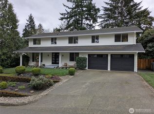 18513 NE 19th Pl, Bellevue, WA